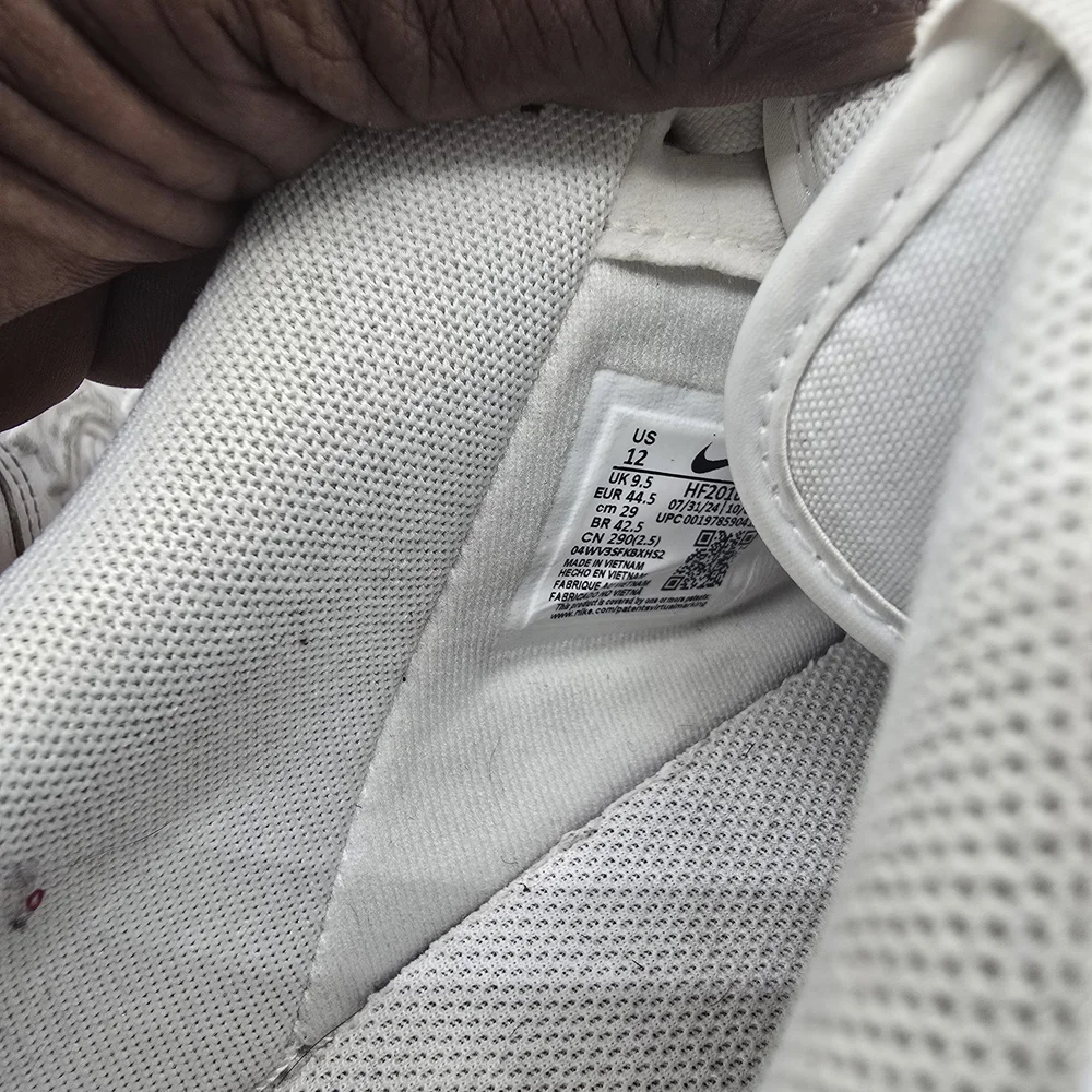 Nike‎ White Mesh Sneakers